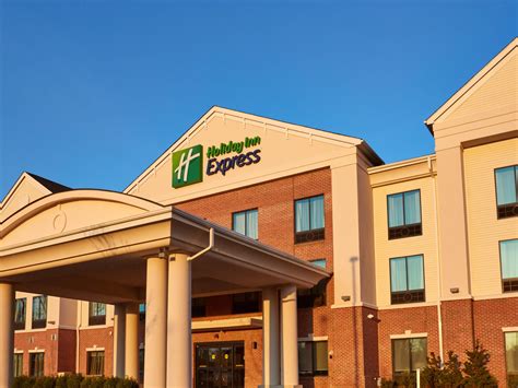 Our property includes a full service restaurant and bar. Holiday Inn Express Bordentown - Trenton South - Hotel ...