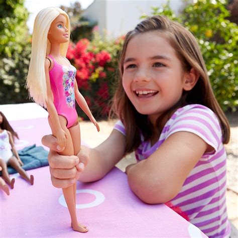 Mattel Barbie Plażowa W Różowym Kostiumie Dwj99 Dwk00 Dwj99 Dwk00 Gugu Zabawki