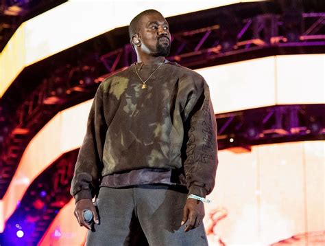 Kanye West Noemt Zichzelf Geen God Meer Op Zijn Nieuwe Album Jesus Is