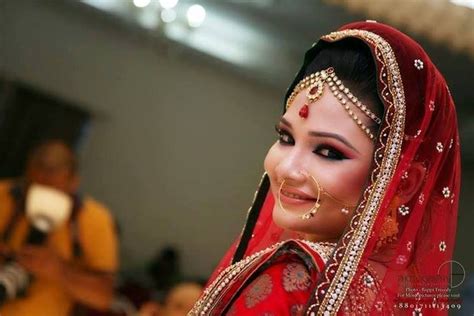 Pin By Afra Sayara On Bangladeshi Bridal Nose Ring Crown Jewelry Bride