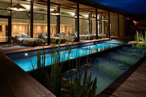 Luxury Swimming Pools Clear Water Revival