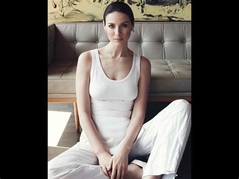 Outlander Caitriona Balfe Source Flare Magazine Caitriona Balfe