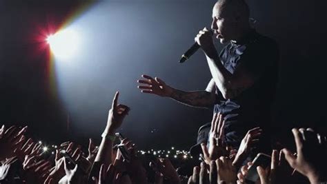 Linkin Park Announce Concert In Honor Of Chester Bennington Mashable