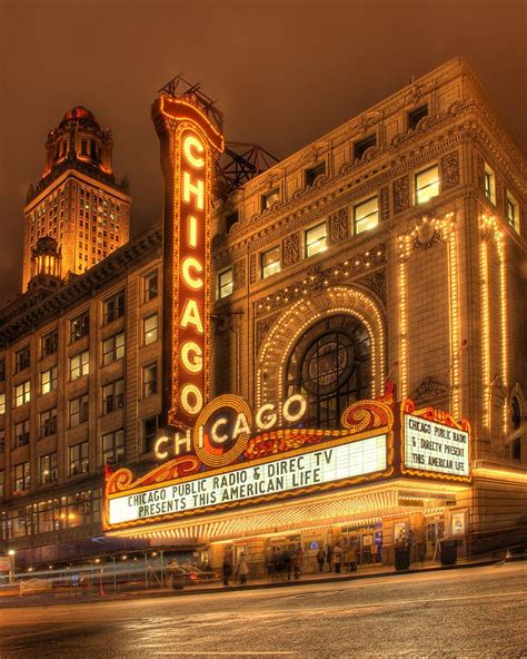 Chicago Theater Marquee Chicago Travel Chicago Chicago Architecture