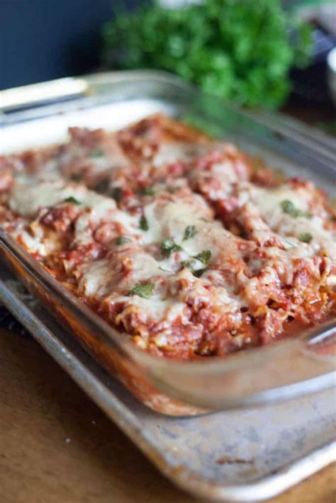 Easy Classic Lasagna With Homemade Sauce Call Me Betty