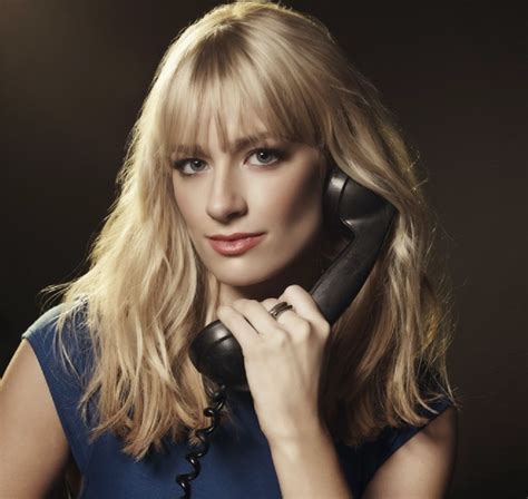 Stars Wallpaper Beth Behrs Hd Wallpapers Free Download
