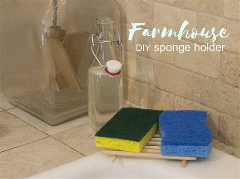 I could not figure out why you needed sponges on your bunk beds (except for the cringy reasons). Sweet and Simple Magazine: DIY Farmhouse Style Sponge Holder