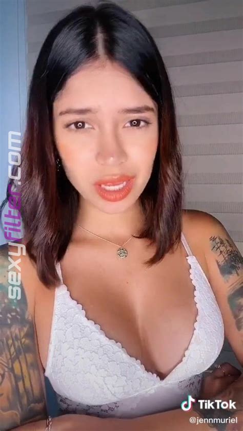 Hot Jenn Muriel Shows Cleavage In White Top Sexyfilter Com