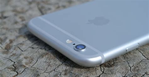 Silver Iphone 6 · Free Stock Photo
