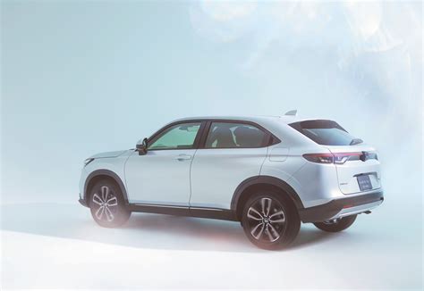 The New Honda Hr V Is Here With A Two Motor Hybrid Engine As Standard