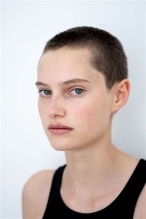 Greta Elisa Hofer Image Short Hair Styles Hair Face