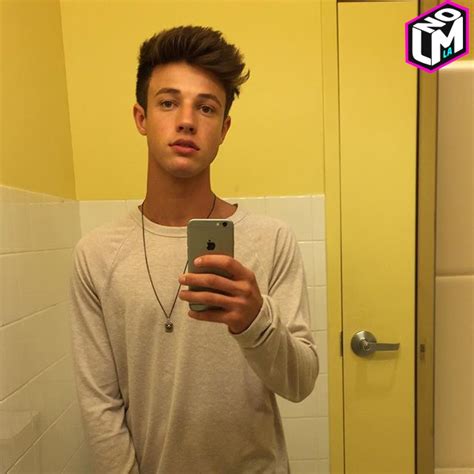 Cameron dallas shirtless cameron dallas imagines cameron dallas instagram cam dallas cute blonde boys cameron alexander dallas baby boys beautiful men faces cameron boyce. How To Do Cameron Dallas Hairstyle - Best Haircut 2020