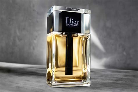 Dior Homme 2020 Christian Dior קולון הינו ניחוח חדש 2020 לגברים