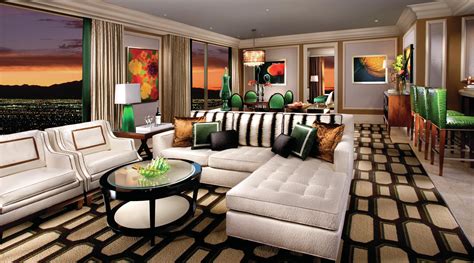 Elevate Your Las Vegas Stay In A One Or Two Bedroom Penthouse Suite