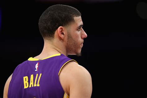 Lonzo Ball Makes Embarrassing Admission About His Big Baller Shoes The Spun What S Trending