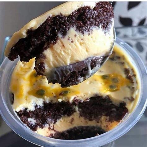 Sobre o sabor, sem comentários. BOLO NO POTE DE CHOCOLATE E MOUSSE DE MARACUJÁ - Veja a ...