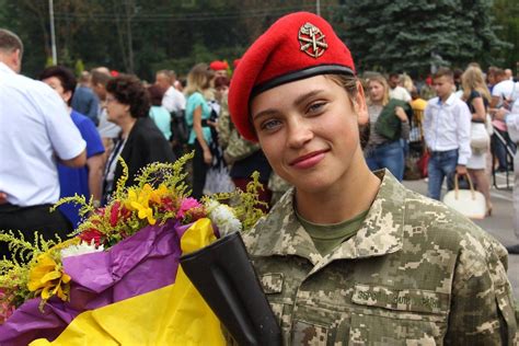 Pin De Ukrainian Military Pages En Ukrainian Female Soldiers Mujer