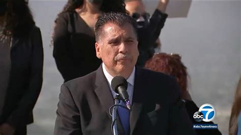 Los Angeles County Sheriff Race Long Beach Police Chief Robert Luna Enters Race To Replace Alex