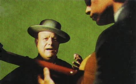 En bailando por un sueño , anoche, juana viale no pudo evitar responder preguntas sobre chano charpentier , el cantante de tan bionica con el que tuvo una relación hasta hace un mes y que la. Flamenco stories: Maya, Farruco, El Sevillano, Chano ...