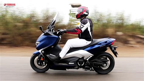 Xmax 400 tech max ürününün resmi ürün sayfası. Yamaha - TMax DX (Review) PARTE 1 / Lima - Perú - YouTube