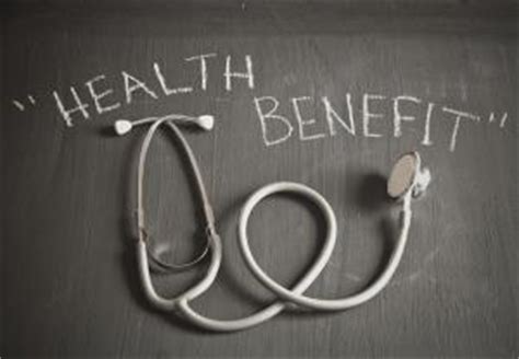 If employees bear the full costs of an employer mandate, this implies there really is no difference between an employer mandate and an individual that is, requiring employers to provide a benefit is (as a first approximation) no different than requiring the employees to buy the benefit themselves. 4 Ways Small Businesses Help with Employee Paid Health Insurance