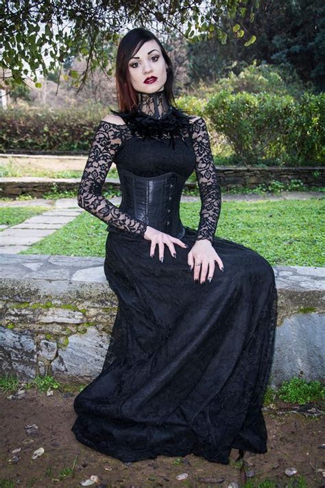 Modelmuastylingretouch Mary De Lis Neck Corset Gothic And Amazing