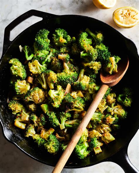Sautéed Broccoli Recipe With Garlic And Lemon The Kitchn