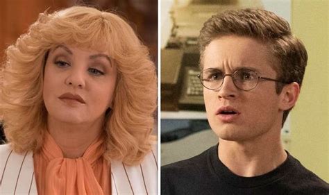 The Goldbergs Season 7 Cast Who Is In The Cast Tv And Radio Showbiz