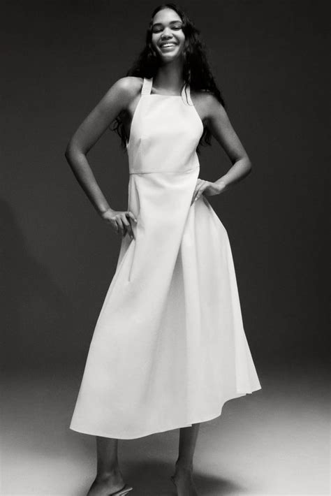Zara Linen Blend Midi Dress The Best Dresses From Zara 2021 Popsugar Fashion Uk Photo 4