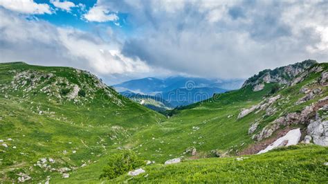 Beautiful Mountain Valley Stock Image Image Of Ravine 89529377