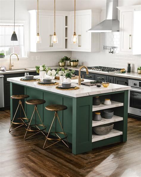 21 Two Tone Kitchen Cabinets That Are Bang On Trend In 2024