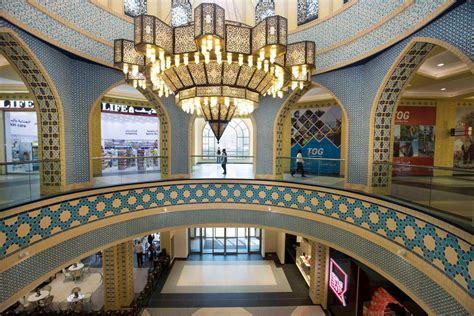 The Five Best Shopping Malls In Dubai