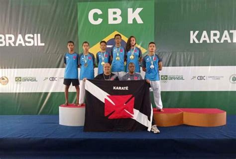 vasco conquista 7 medalhas no brasileiro de karatê interclubes sub 14 vasco notícias