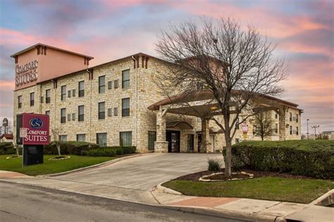 Tru by hilton san antonio lackland sea world. Comfort Suites Near Seaworld - 17 Photos & 24 Reviews ...