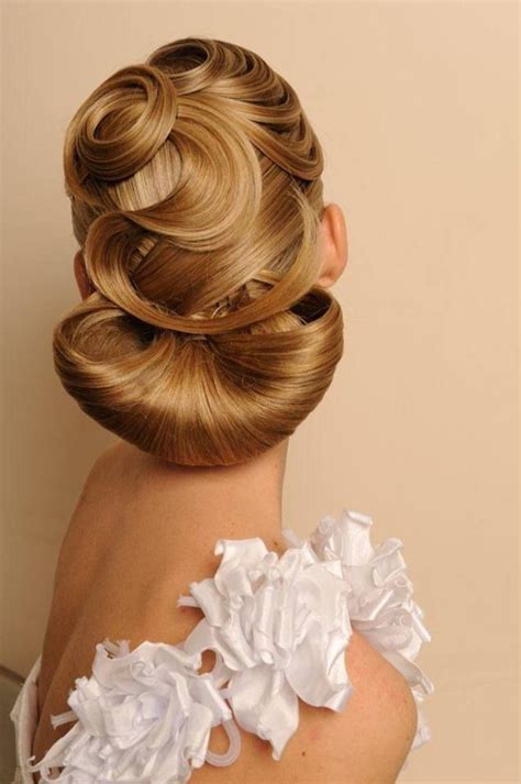 Most Glamorous And Romantic Wedding Hairstyles Ohh My My