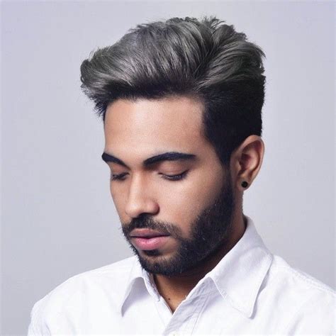 Pompadour hairstyles in different style and length are the most preferred haircuts for men of all ages, they are suitable for almost any occasions and it goes great with 2. New Look/Silver Platinum Hair #silver #platinum #platino #grayhairmovement… | Men hair ...