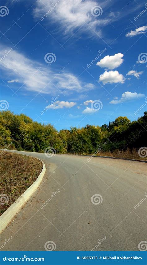 Curved Road Uphill Royalty Free Stock Photos Image 6505378