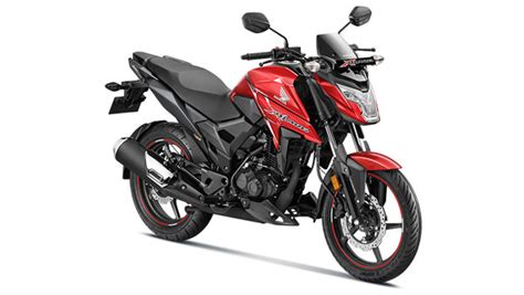 Bikers of the country received this bike with great joy at the launch of this new bike. New Honda X-Blade BS6 Bike Launched In India At Rs 1.05 ...