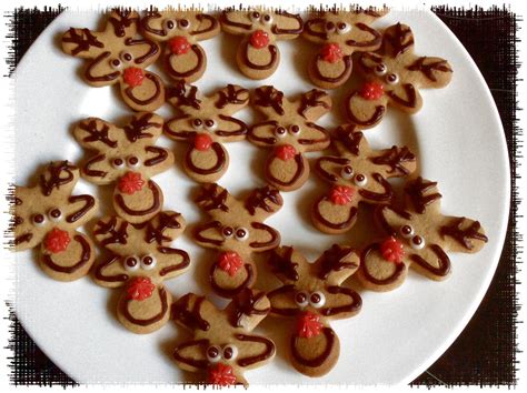 One day, the old woman was baking bread. Reindeer Christmas biscuits - upside down ginger bread men ...