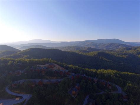 Hilltop Hideaway — Thomas Rentals