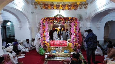 parkash gurpurab of guru ram das ji observed at gurdwara janam asthan