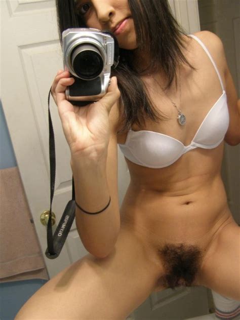Women Hairy Pussy Selfie