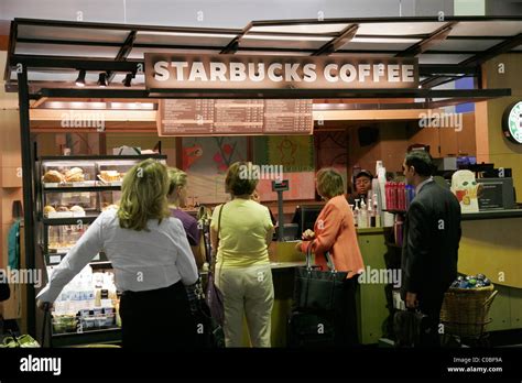 Miami Florida,International Airport,Starbucks Coffee,barista,customers