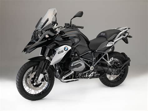 German Prices For the 2016 BMW R1200GS TripleBlack and Other Bikes