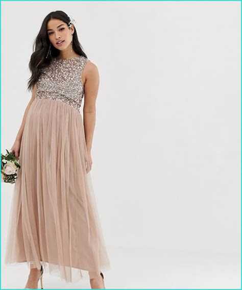 Shop traditional gold and blush gowns that look a dream or opt for rose gold or burgundy bridesmaid dresses. 27 Maternity Bridesmaid Dresses for Any Style and Size