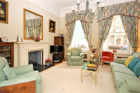 Lovely 2bed And 2bathroom Apartment In South Kensington Updated 2021