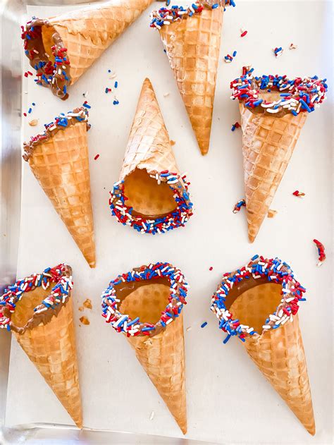 4th Of July Chocolate Dipped Ice Cream Cones With Sprinkles — From