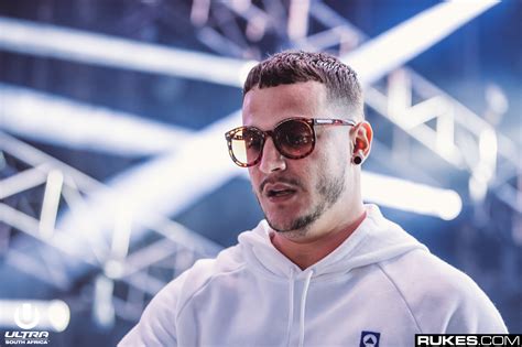 Listen to albums and songs from dj snake. DJ Snake Cancels Set At Major Festival & Deletes His ...