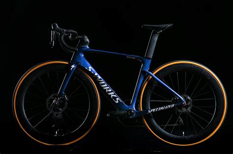 Prova Specialized S Works Venge Vias Disc Di2 Red Live