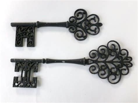 Skeleton Key Wall Hangings Set Of Two Oversized Black Metal Keys By